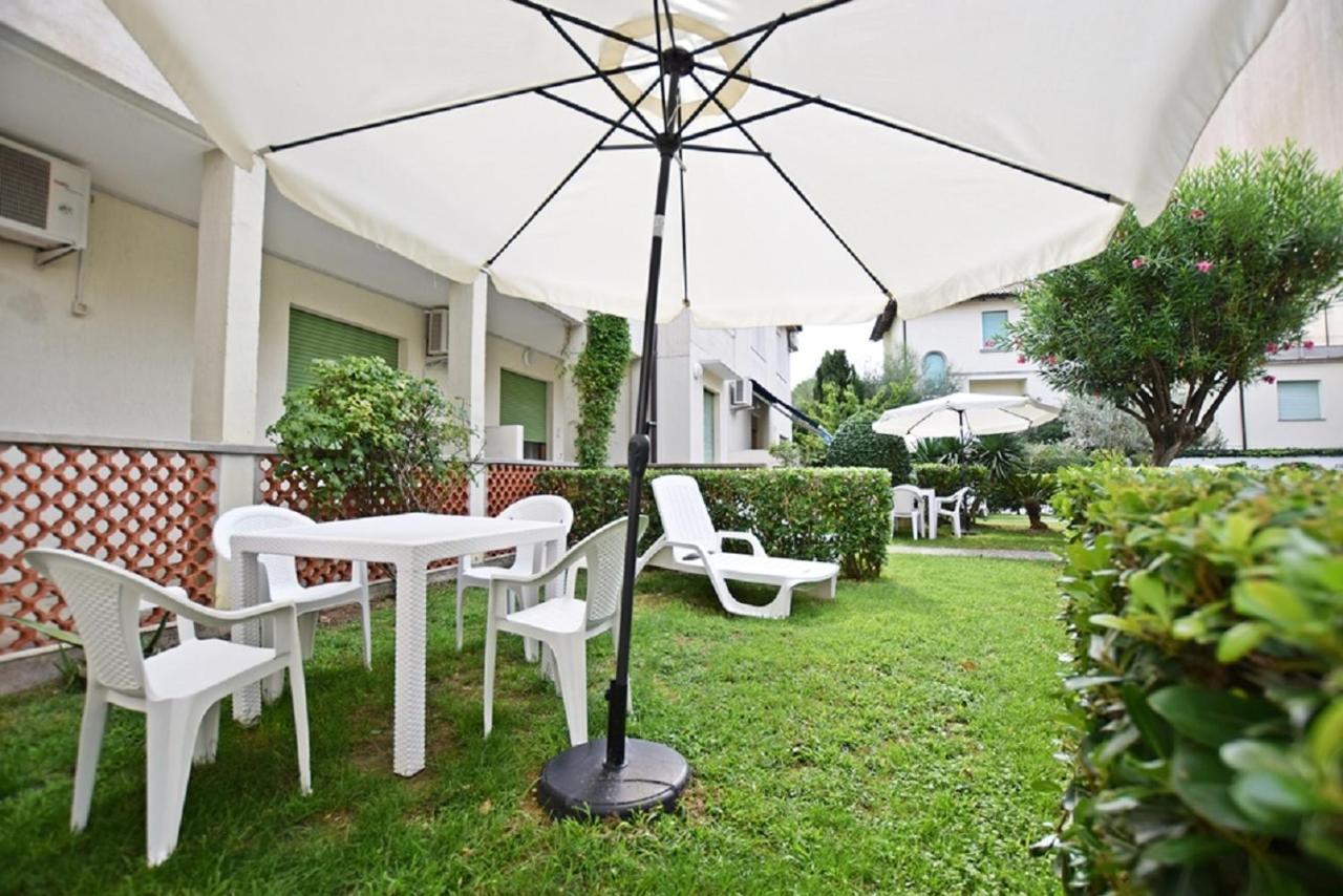 Residenza Canova ลินญาโน ซับเบียโดโร ภายนอก รูปภาพ