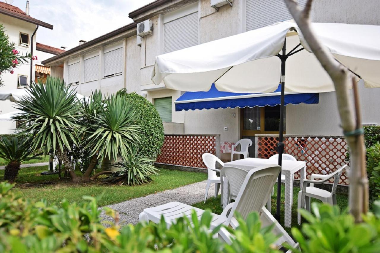 Residenza Canova ลินญาโน ซับเบียโดโร ภายนอก รูปภาพ