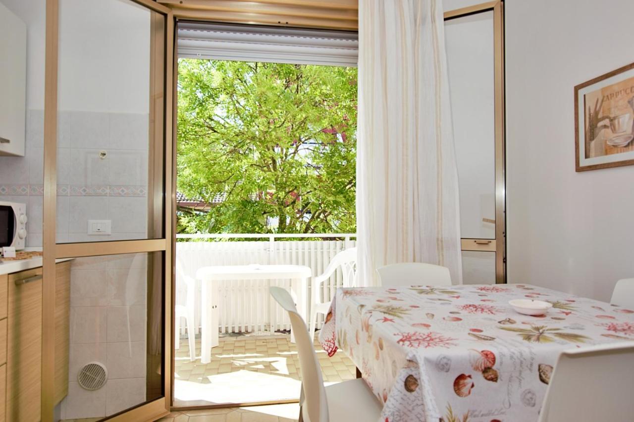 Residenza Canova ลินญาโน ซับเบียโดโร ภายนอก รูปภาพ
