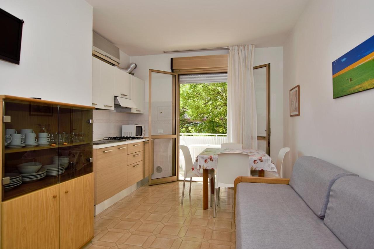 Residenza Canova ลินญาโน ซับเบียโดโร ภายนอก รูปภาพ